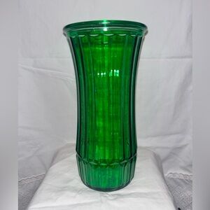 Vintage Hoosier Emerald Green Bouquet Vase